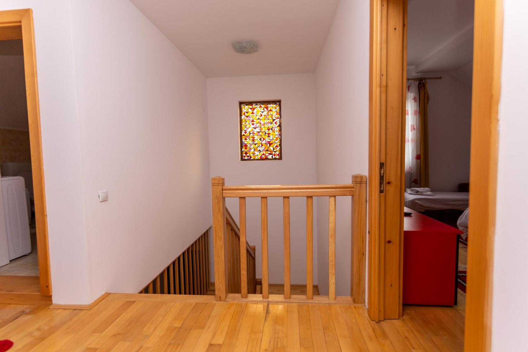 Casa Rumelia Paltineni Esterno foto