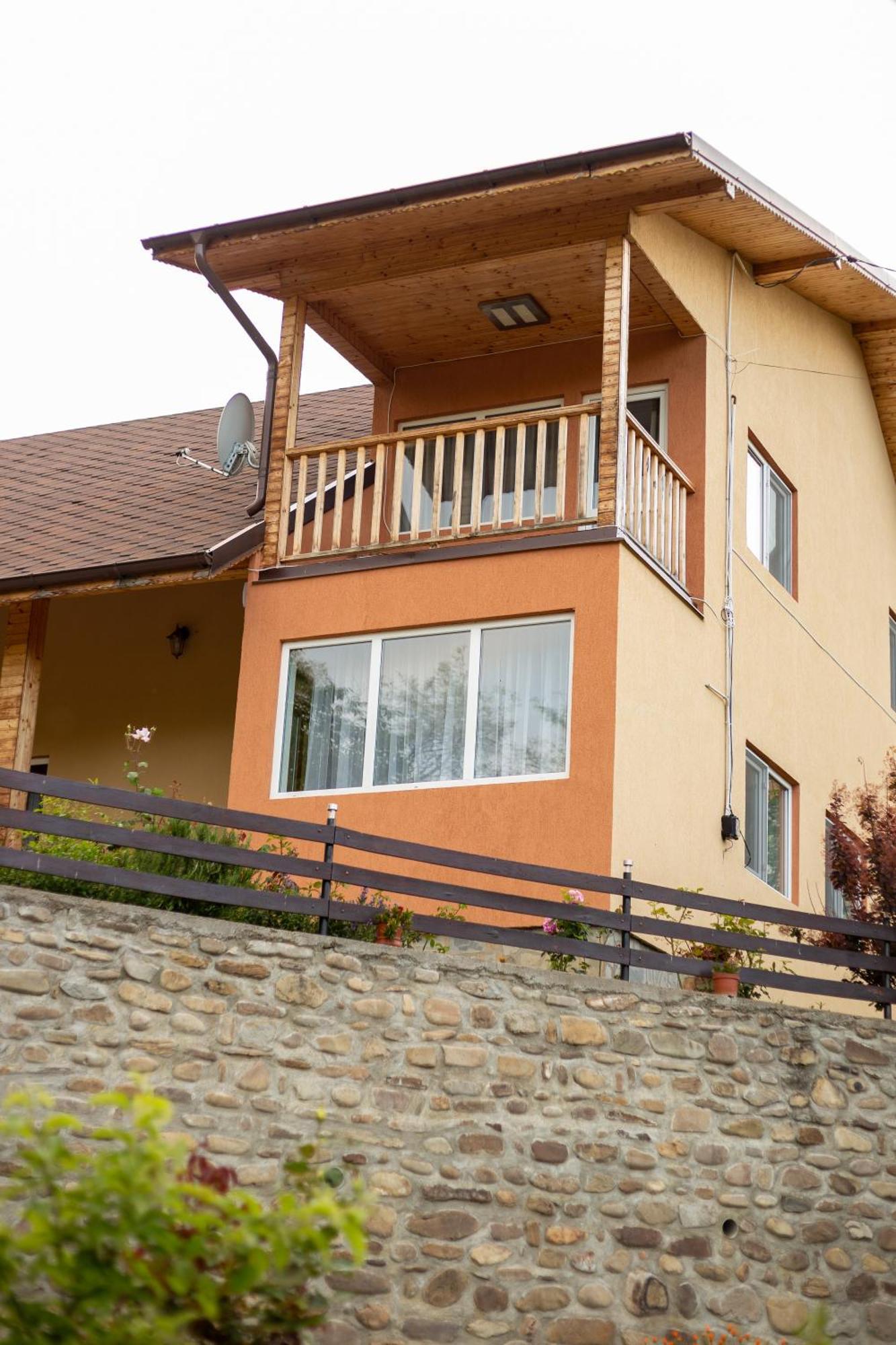 Casa Rumelia Paltineni Esterno foto