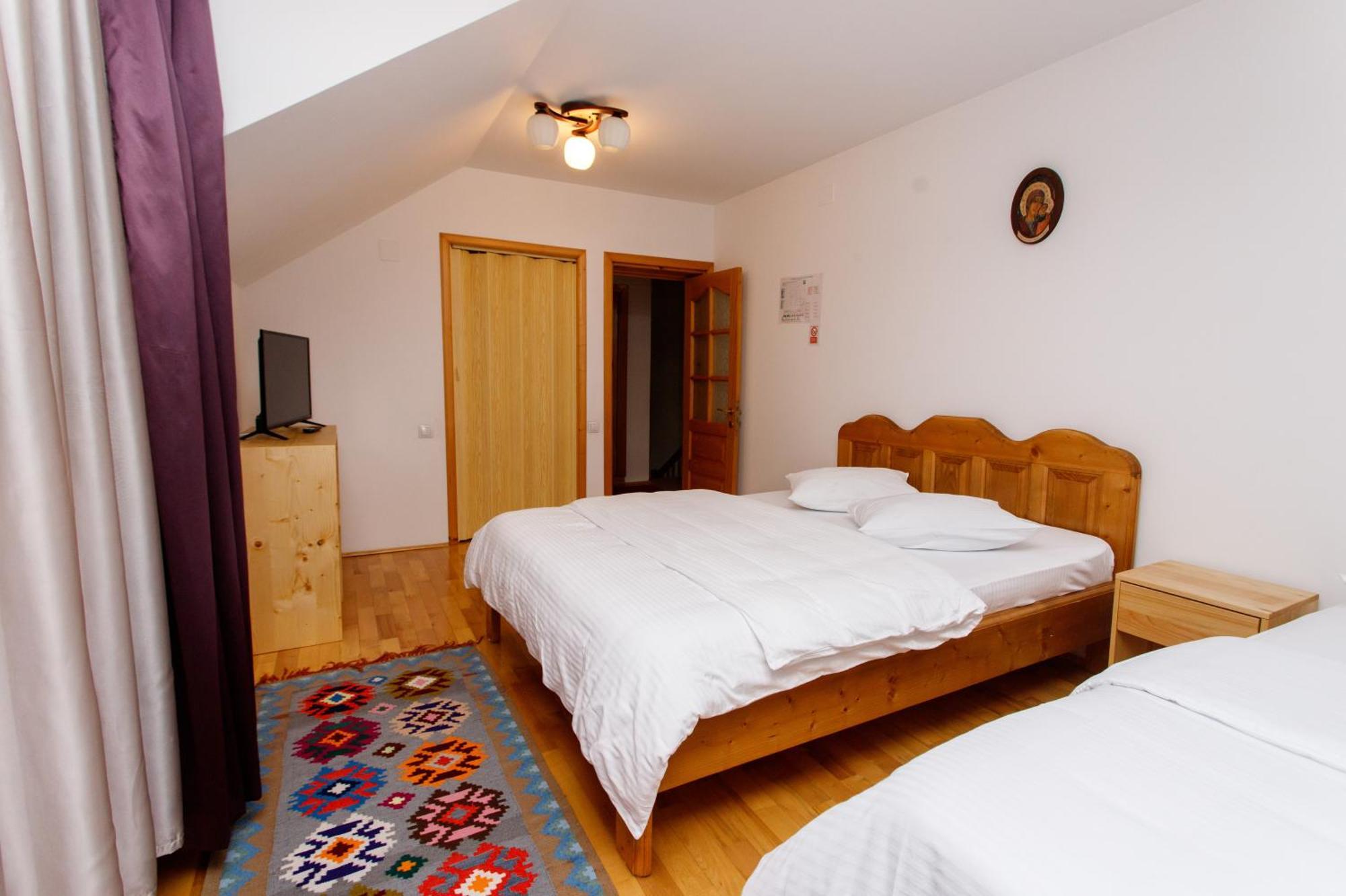 Casa Rumelia Paltineni Esterno foto